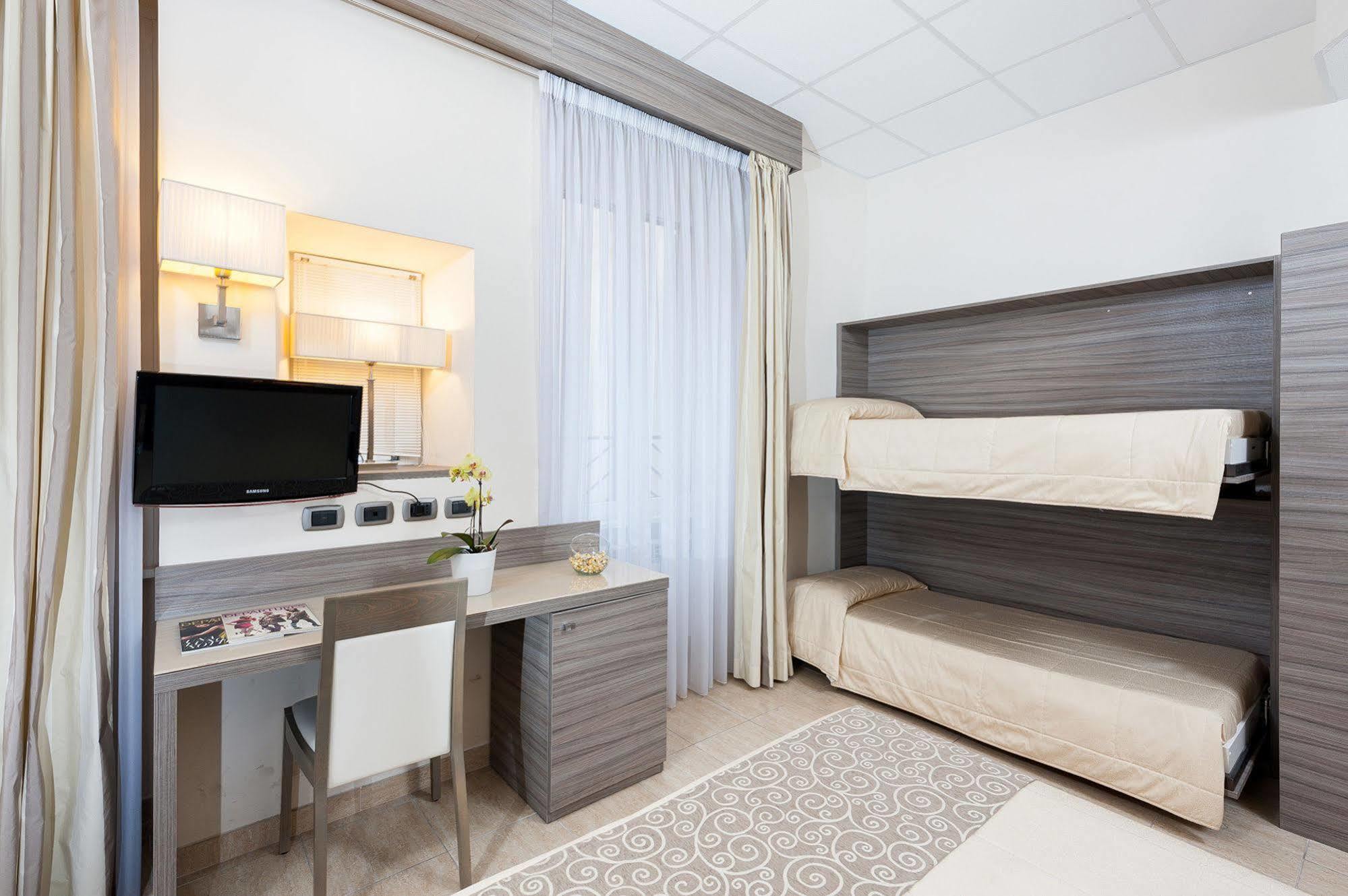 Morrisson Exclusive Rooms Рим Экстерьер фото